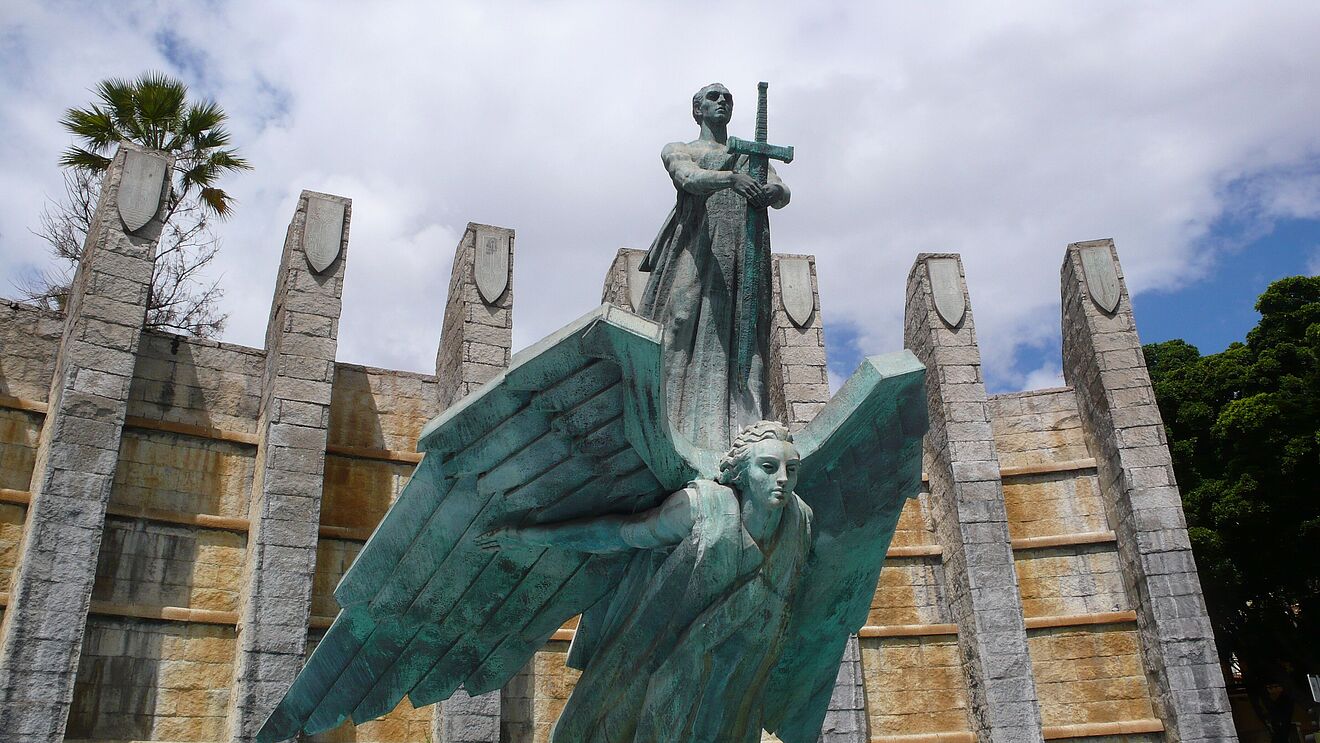 Statue Gefallener Engel Santa Cruz de Tenerife
