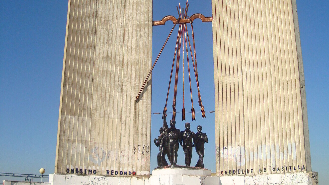 Monument Onésimo Redondo